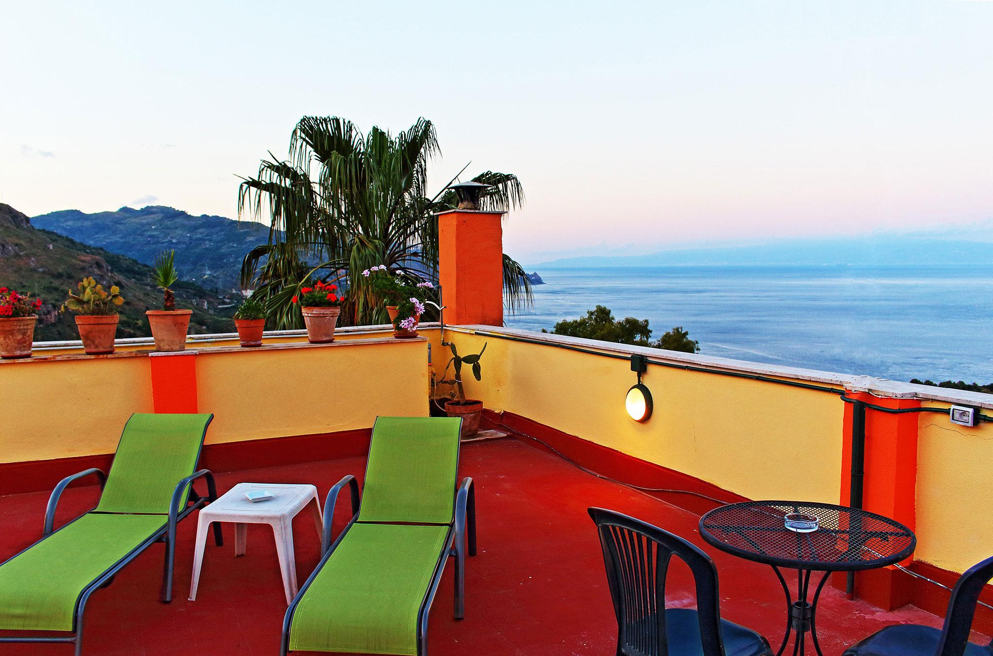 Innpiero Taormina Luaran gambar