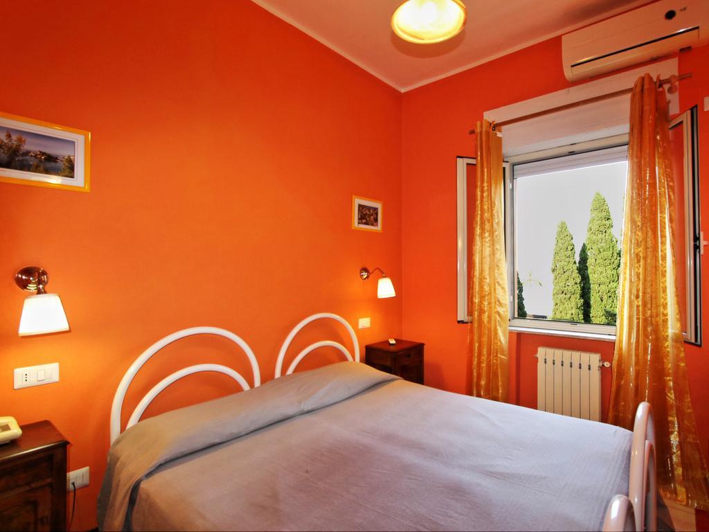 Innpiero Taormina Bilik gambar