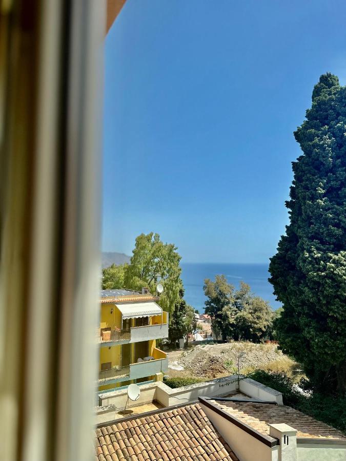 Innpiero Taormina Luaran gambar